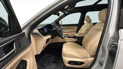 Silver Zynith 2024 Jeep Grand Cherokee L Limited