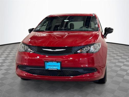 2026 Chrysler Voyager LX