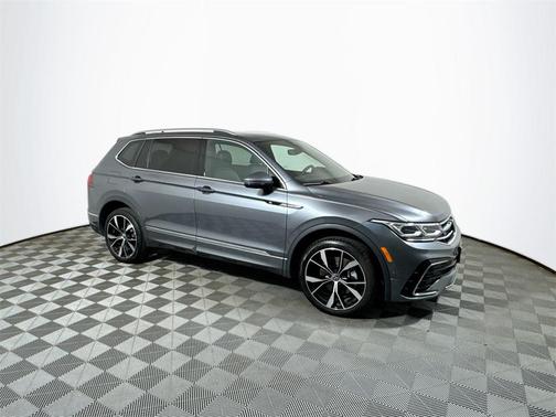 2023 Volkswagen Tiguan 2.0T SEL R-Line 4MOTION
