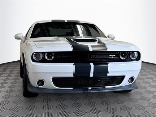 2015 Dodge Challenger SRT 392