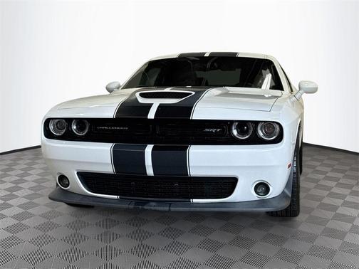 2015 Dodge Challenger SRT 392