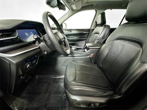 2022 Jeep Grand Cherokee 4xe Base