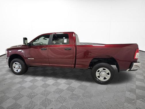 Delmonico Red Pearlcoat 2022 RAM 2500 Big Horn Crew Cab 4x4 6'4' Box