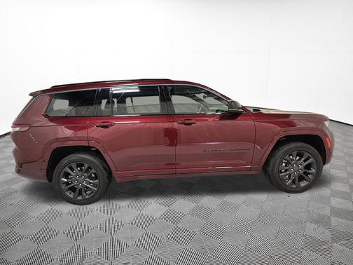 Velvet Red Pearlcoat 2026 Jeep Grand Cherokee L Limited