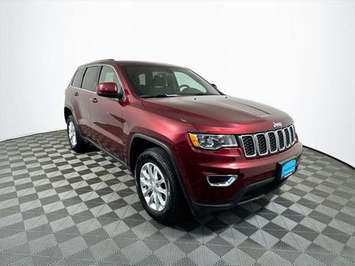 2022 Jeep Grand Cherokee Laredo