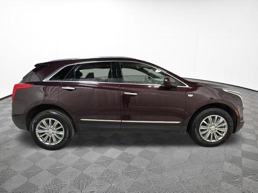 Deep Amethyst 2018 Cadillac XT5 Base