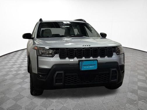 Silver Zynith Clearcoat 2026 Jeep Cherokee Limited