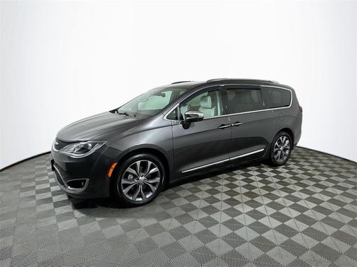 2019 Chrysler Pacifica Limited