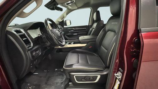 Delmonico Red Pearlcoat 2022 RAM 1500 Laramie