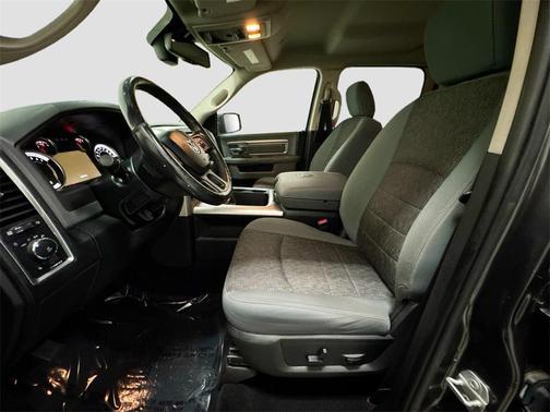 2018 RAM 1500 ST