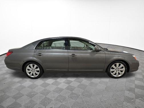 Phantom Gray Pearl 2006 Toyota Avalon XLS