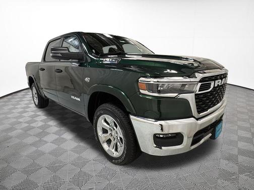 Serrano Green Metallic 2026 RAM 1500 Big Horn/Lone Star
