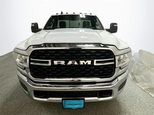 2024 RAM 2500 Tradesman Regular Cab 4x4 8' Box