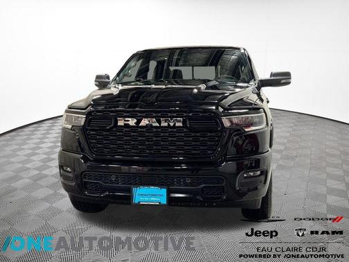 Diamond Black Crystal Pearlcoat 2026 RAM 1500 Big Horn/Lone Star