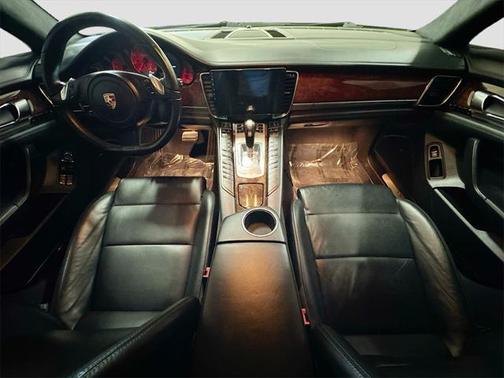 2010 Porsche Panamera Turbo