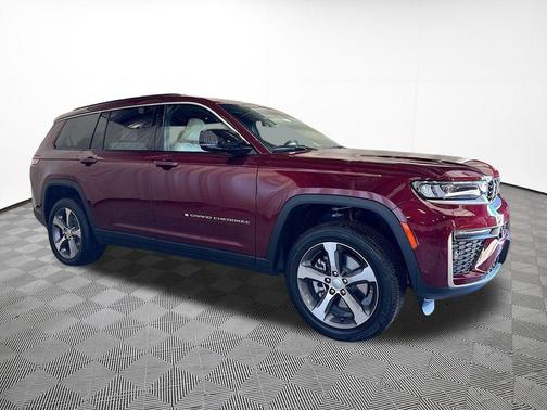 Velvet Red Pearlcoat 2026 Jeep Grand Cherokee L Limited