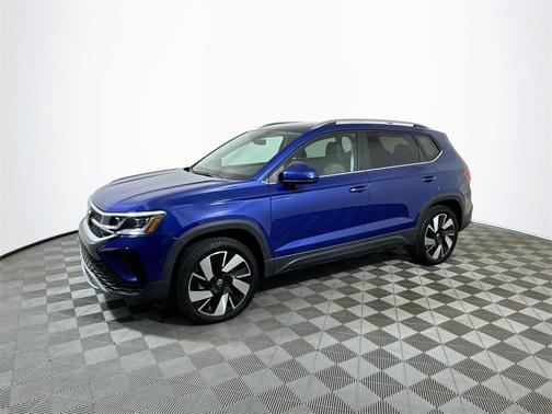 2024 Volkswagen Taos 1.5T SEL