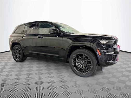 2025 Jeep Grand Cherokee Summit