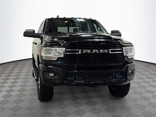 2019 RAM 2500 Big Horn Crew Cab 4x4 6'4' Box