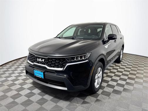 2022 Kia Sorento LX