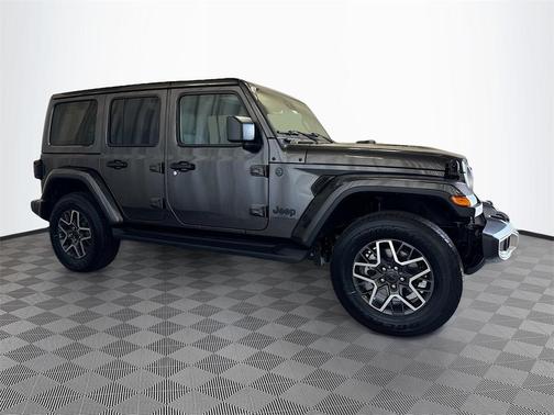 2025 Jeep Wrangler 4-Door Sahara 4x4
