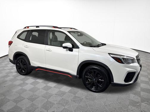 Crystal White Pearl 2019 Subaru Forester Sport