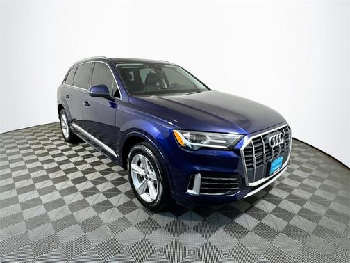 2022 Audi Q7 45 Premium