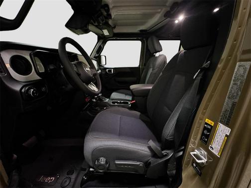 2026 Jeep Gladiator Willys 4x4