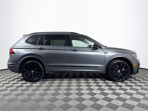 2021 Volkswagen Tiguan 2.0T SE R-Line Black 4MOTION