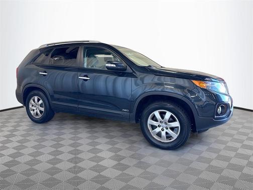 2013 Kia Sorento LX