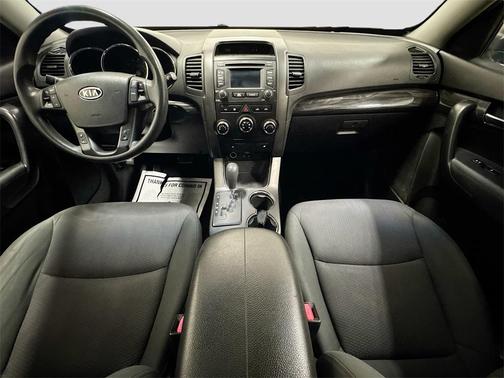 2013 Kia Sorento LX