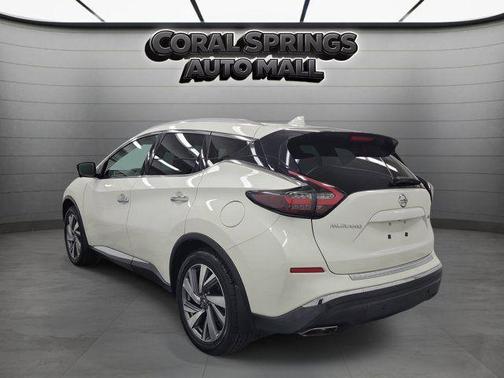 White 2020 Nissan Murano SL