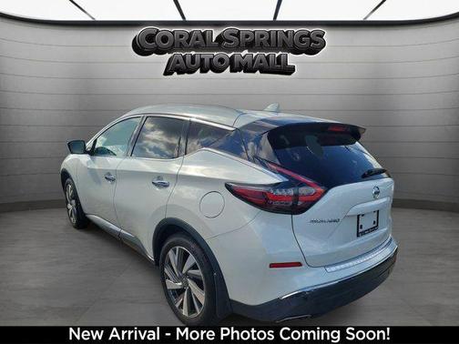White 2020 Nissan Murano SL