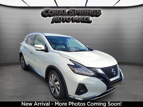 White 2020 Nissan Murano SL