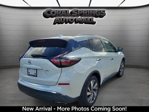 White 2020 Nissan Murano SL