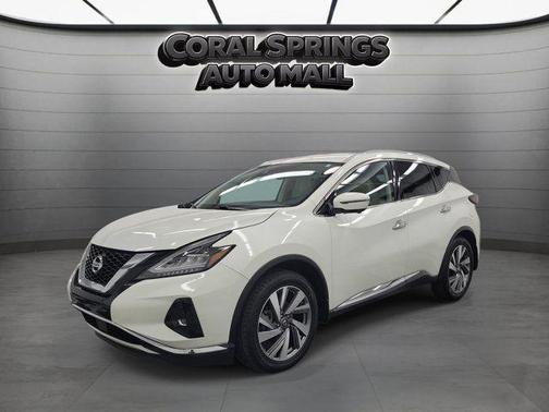 White 2020 Nissan Murano SL