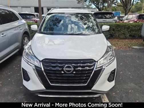 2024 Nissan Kicks SV