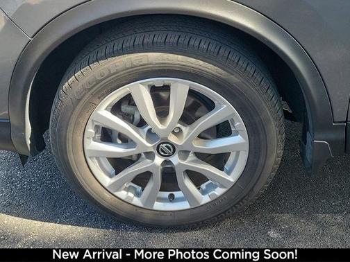 2022 Nissan Rogue Sport S