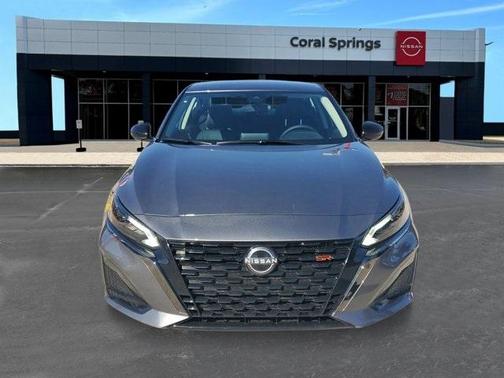 2025 Nissan Altima SR