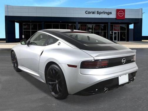 2025 Nissan Z Performance