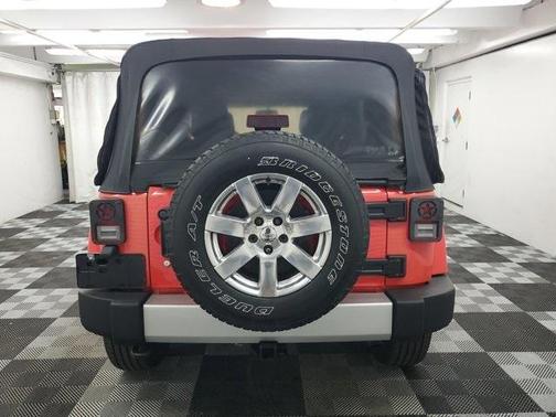 2013 Jeep Wrangler Unlimited Sahara