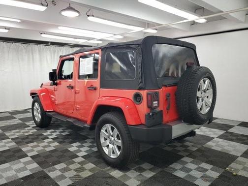 2013 Jeep Wrangler Unlimited Sahara