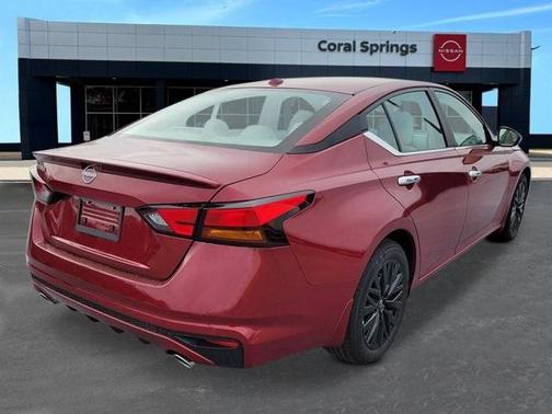 2025 Nissan Altima SV