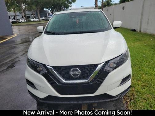 2022 Nissan Rogue Sport S