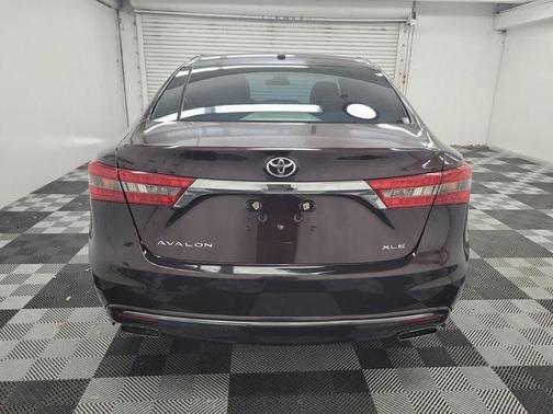 2018 Toyota Avalon XLE