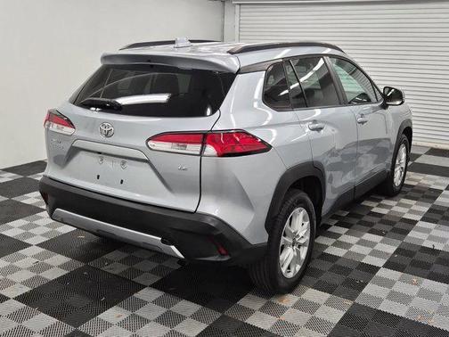 2022 Toyota Corolla Cross LE