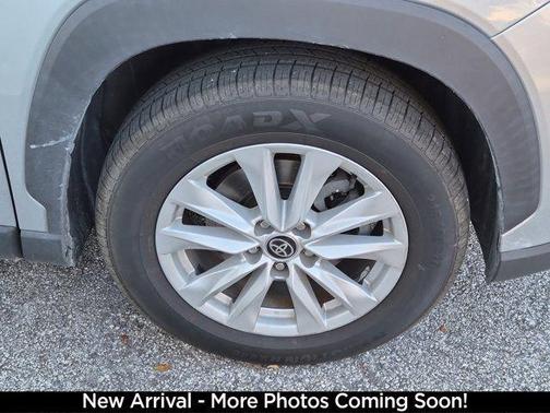 2022 Toyota Corolla Cross LE