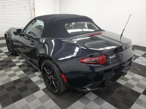 2020 Mazda MX-5 Miata Sport