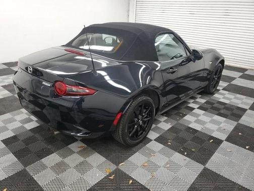 2020 Mazda MX-5 Miata Sport