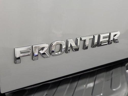 2019 Nissan Frontier SL